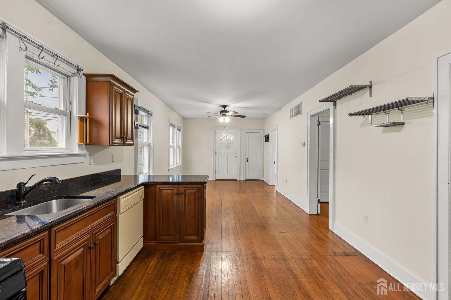 265 S 9th Avenue S Highland Park NJ 08904