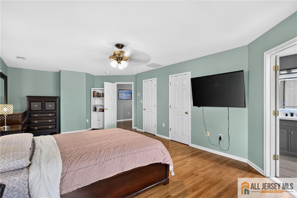 422 Aynsley Court Morganville NJ 07751