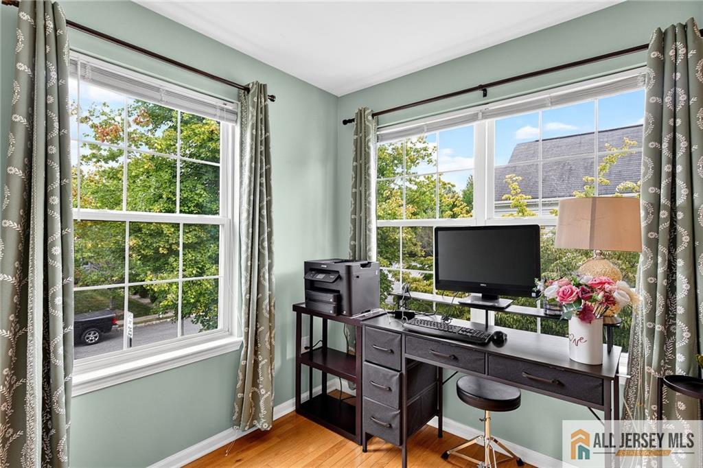422 Aynsley Court Morganville NJ 07751