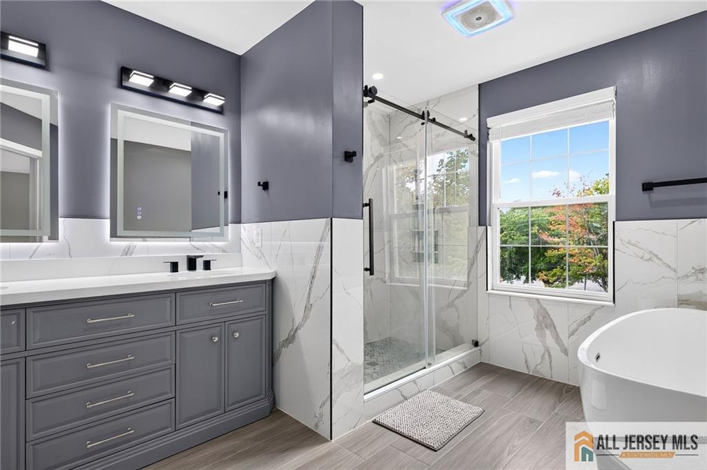422 Aynsley Court Morganville NJ 07751