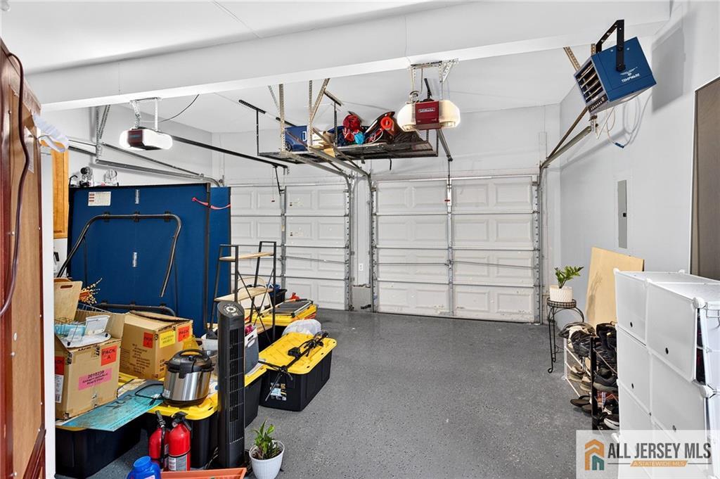 422 Aynsley Court Morganville NJ 07751