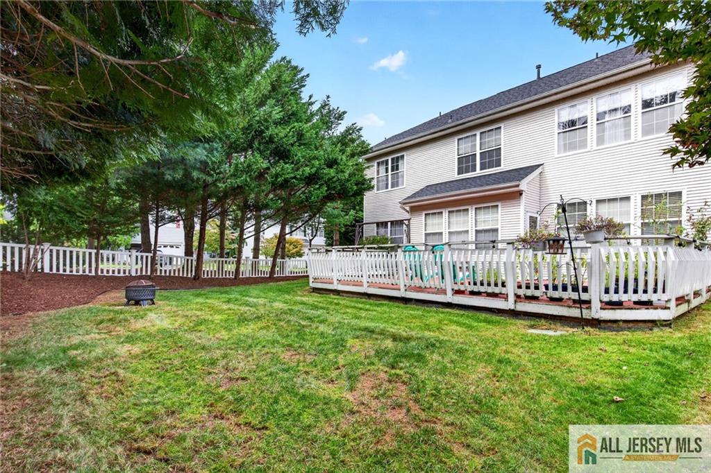422 Aynsley Court Morganville NJ 07751