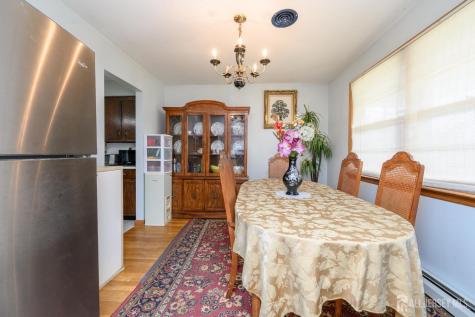 2 Carlton Street Carteret NJ 07008
