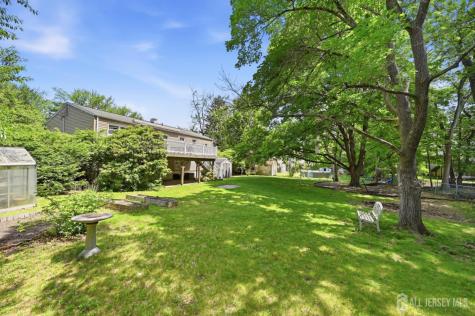 8 Nottingham Drive East Brunswick NJ 08816