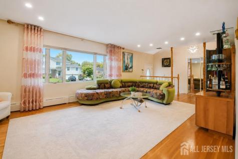35 Shelley Road Springfield NJ 07081