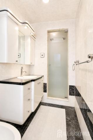 35 Shelley Road Springfield NJ 07081