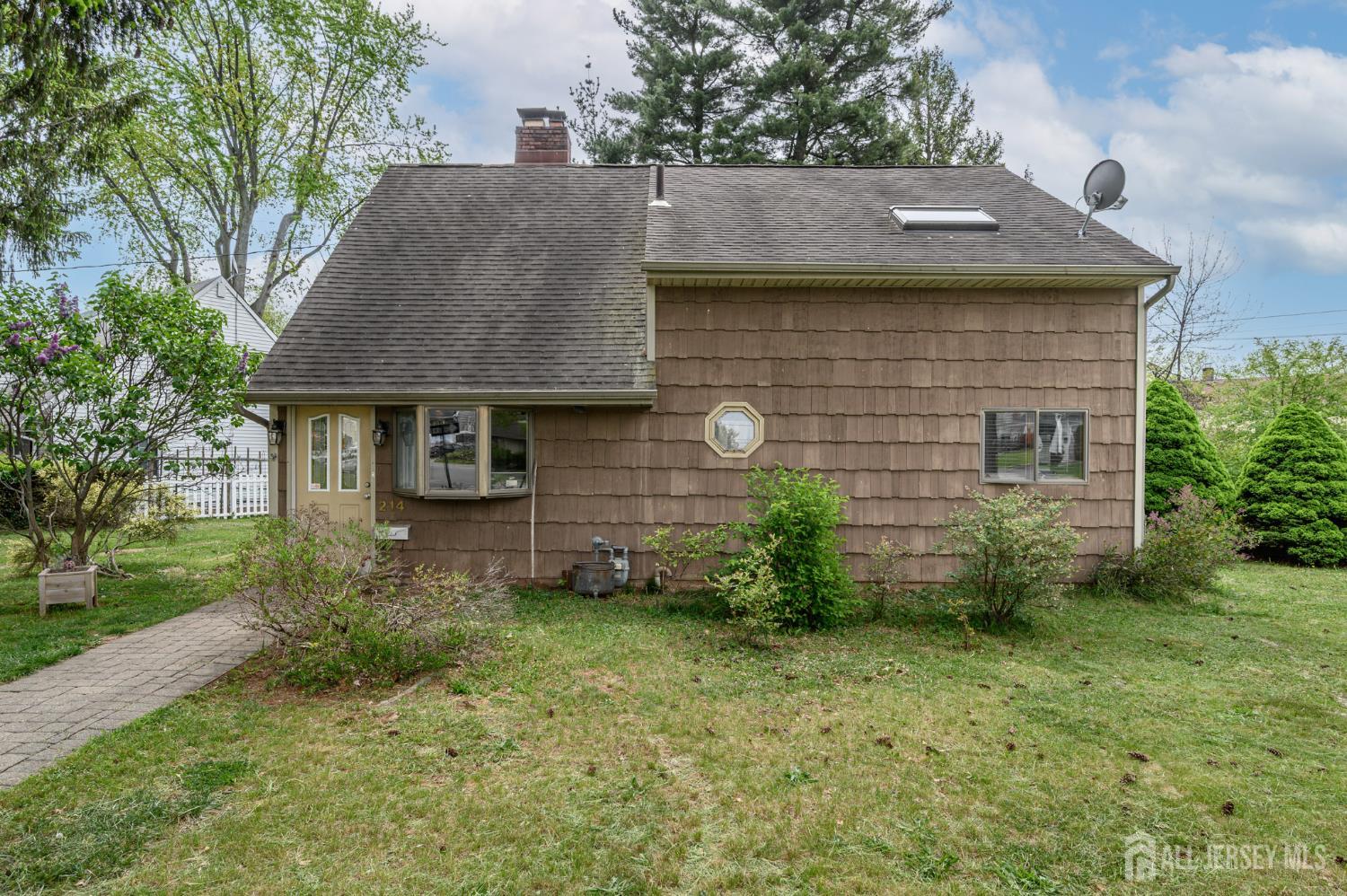 214 Colonia Boulevard Colonia NJ 07067
