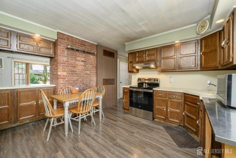 214 Colonia Boulevard Colonia NJ 07067
