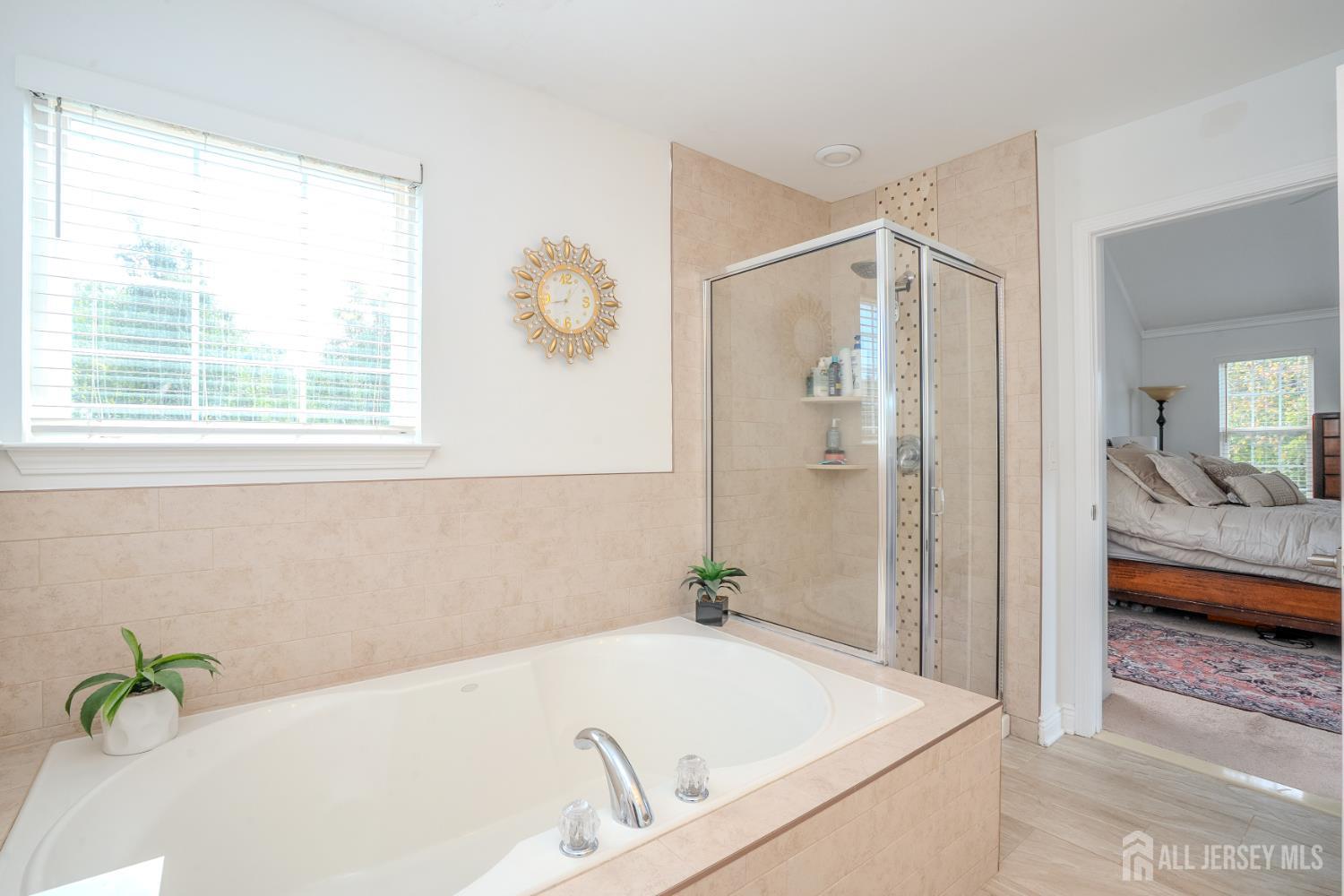 6 Fountain Drive Franklin NJ 08873
