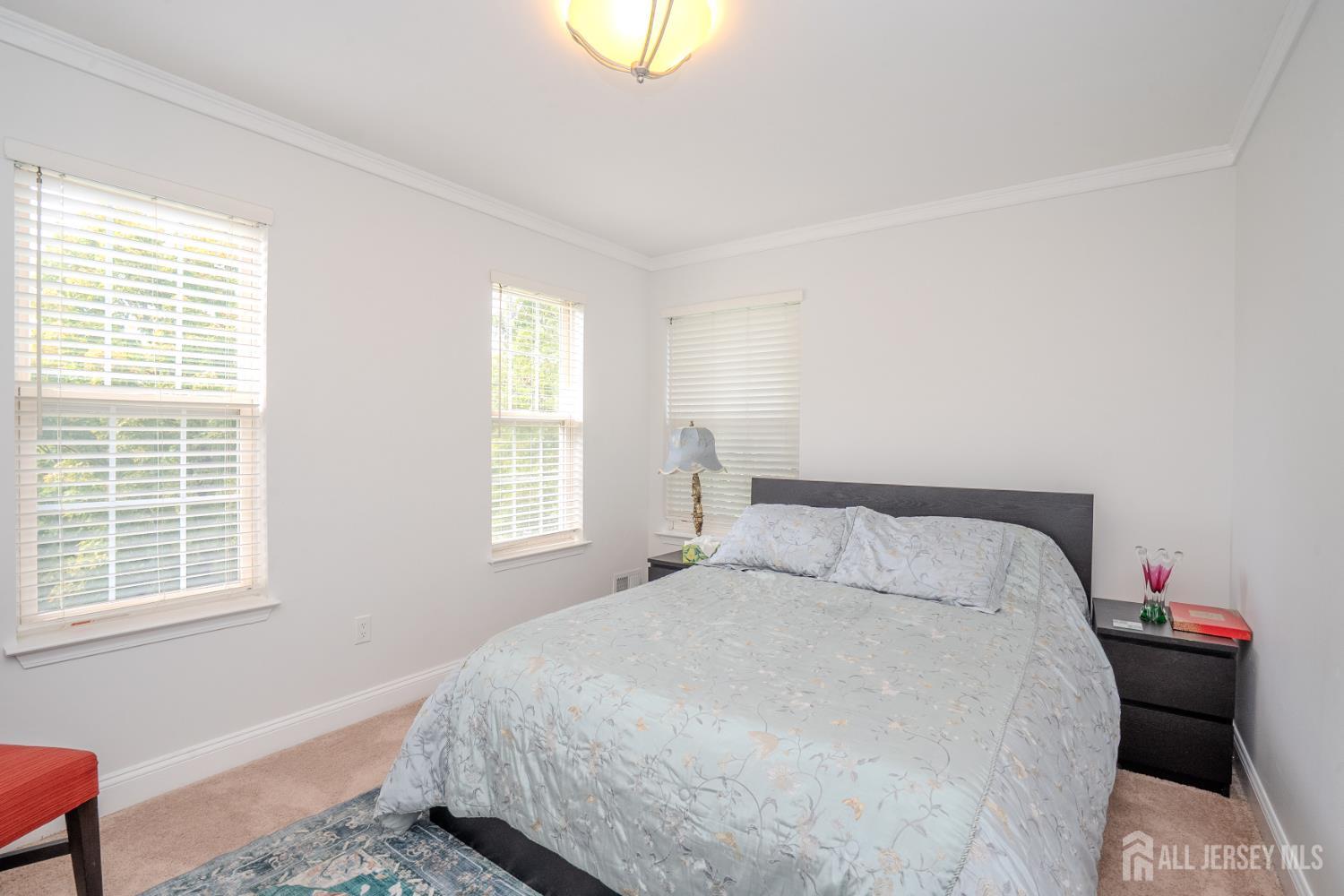6 Fountain Drive Franklin NJ 08873