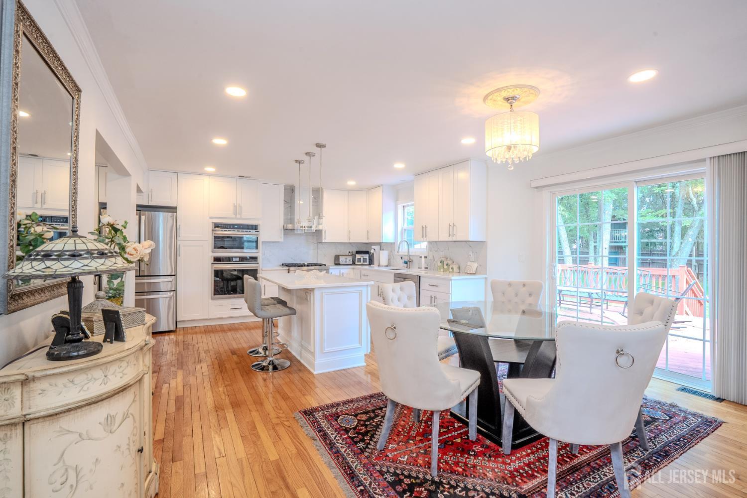 6 Fountain Drive Franklin NJ 08873