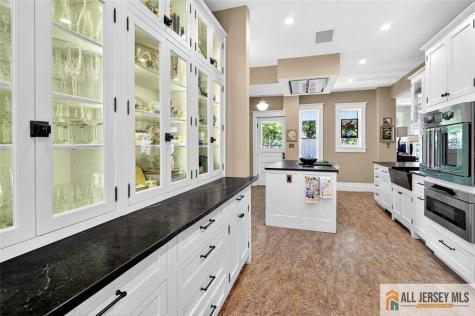 14 N Main Street Cranbury NJ 08512