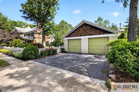 14 N Main Street Cranbury NJ 08512