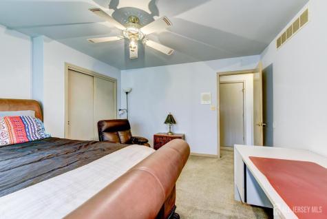 6 Keen Lane Edison NJ 08820