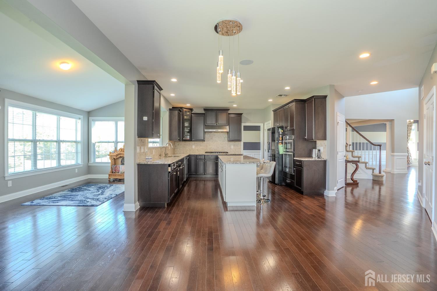27 Greylynne Drive Monroe NJ 08831