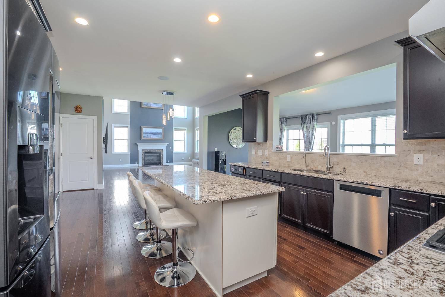 27 Greylynne Drive Monroe NJ 08831