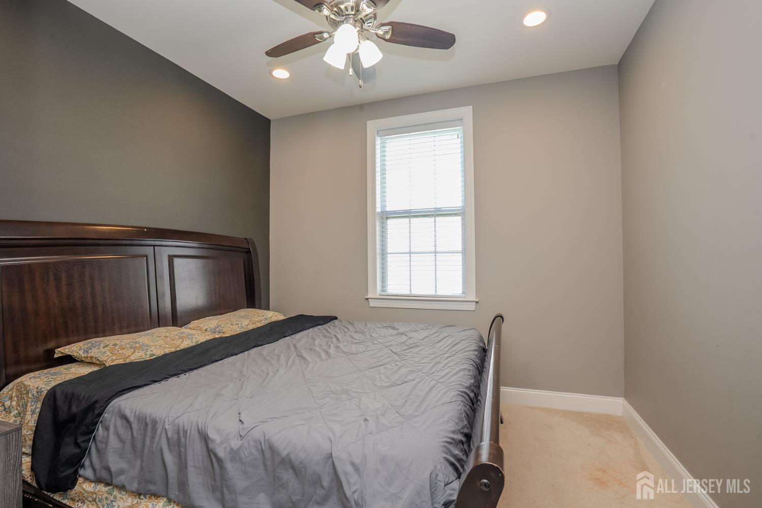 27 Greylynne Drive Monroe NJ 08831