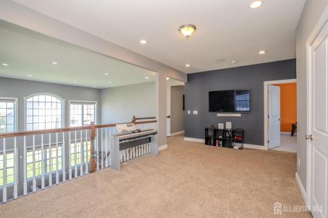 27 Greylynne Drive Monroe NJ 08831