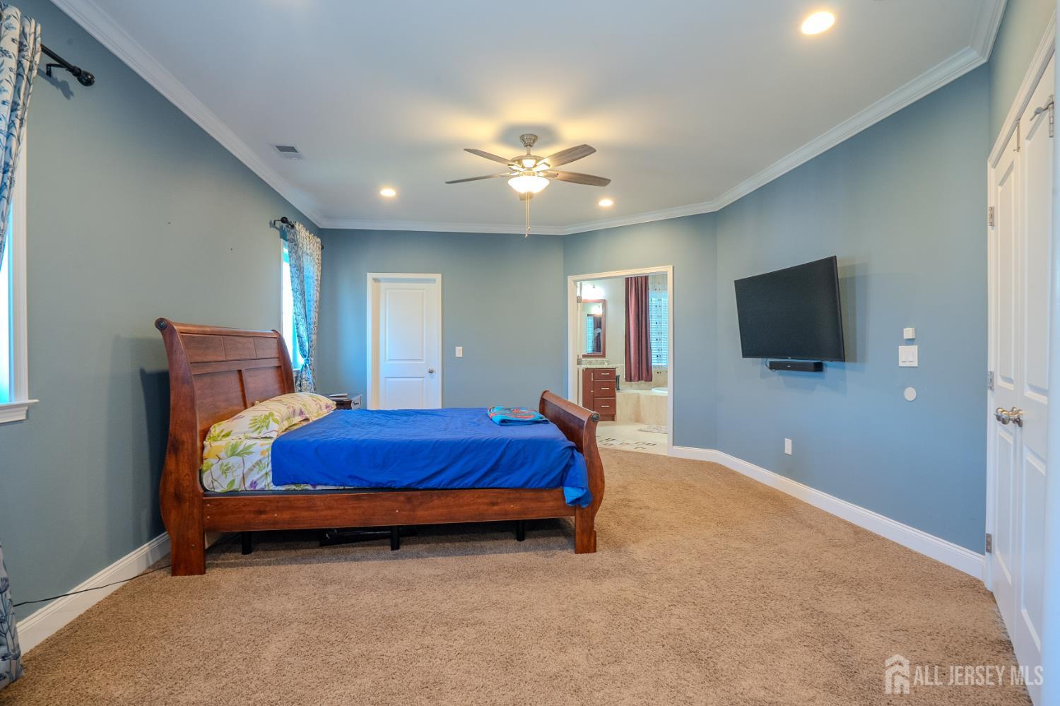 27 Greylynne Drive Monroe NJ 08831