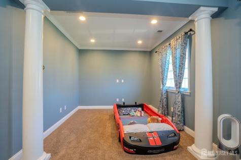 27 Greylynne Drive Monroe NJ 08831