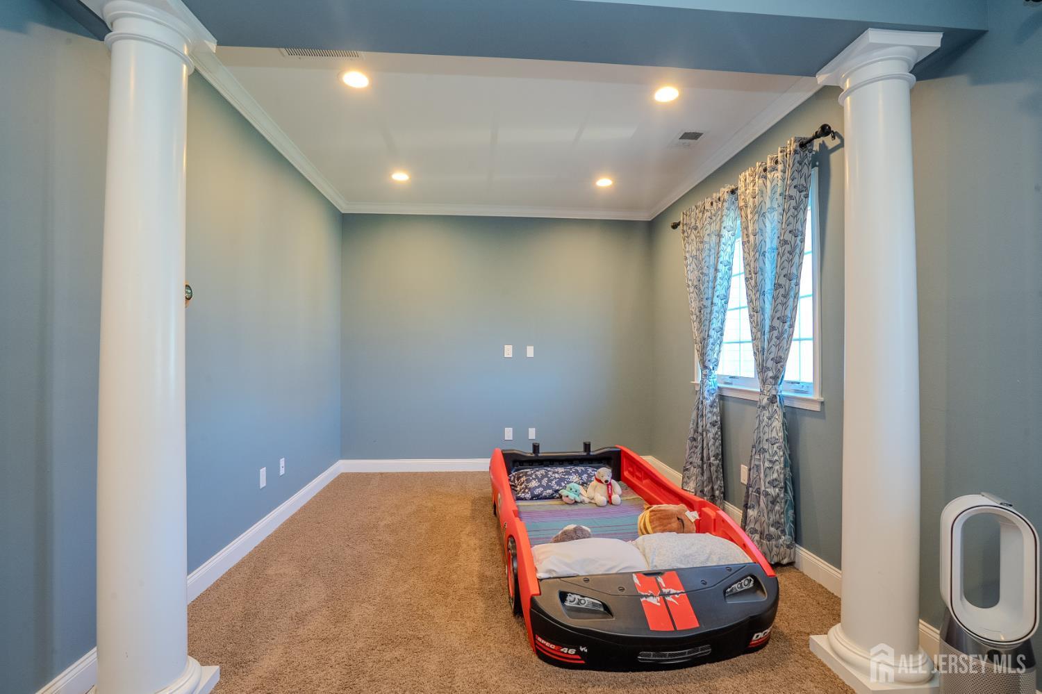 27 Greylynne Drive Monroe NJ 08831
