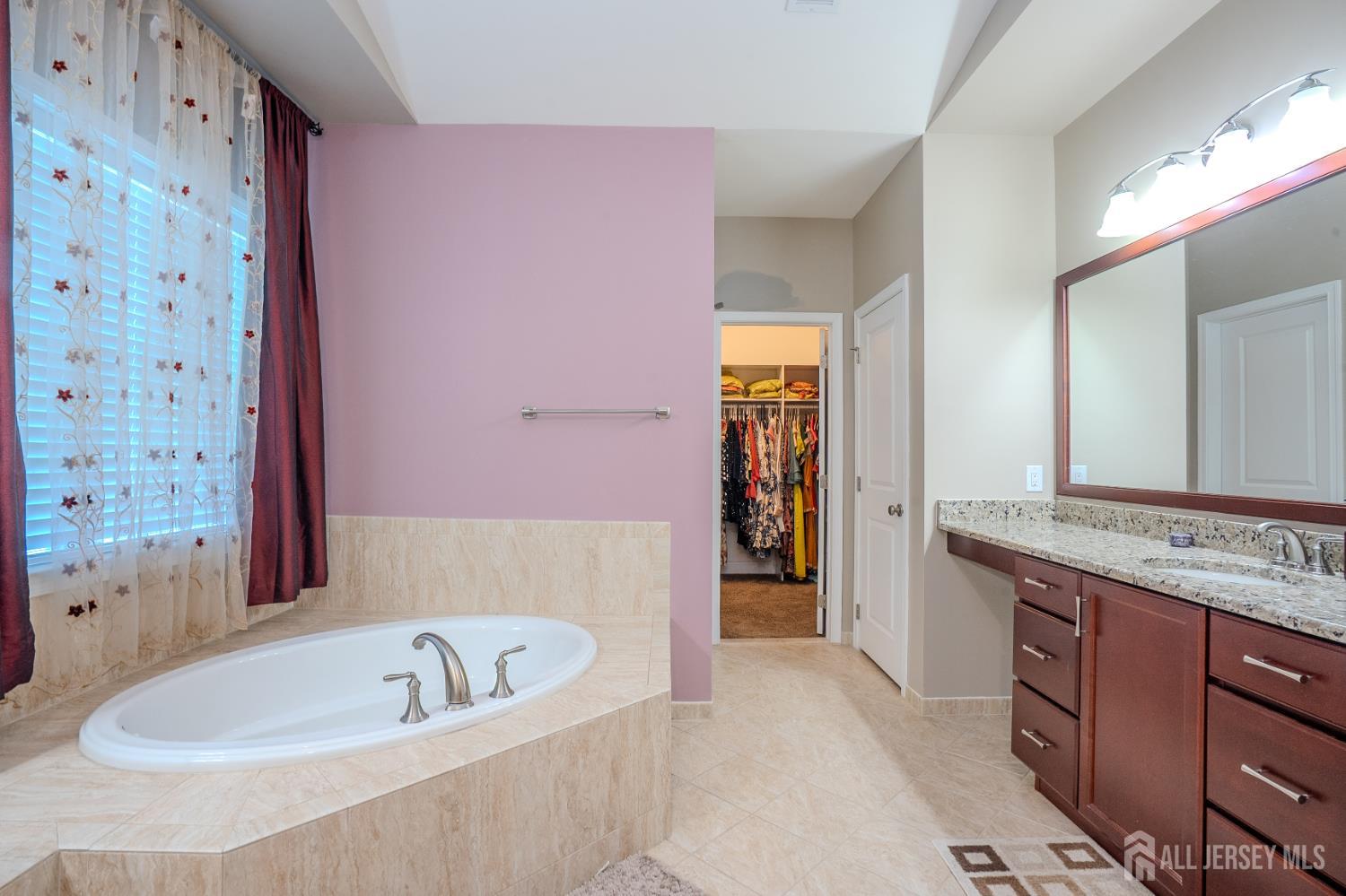 27 Greylynne Drive Monroe NJ 08831