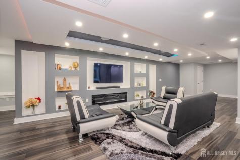27 Greylynne Drive Monroe NJ 08831