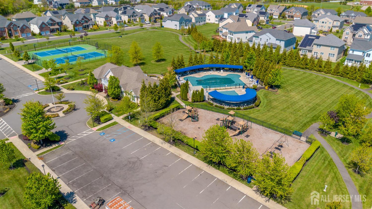 27 Greylynne Drive Monroe NJ 08831