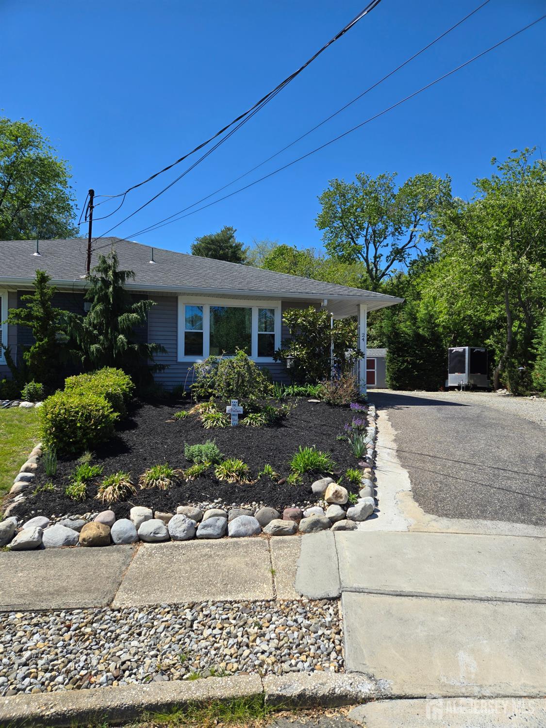 24 Newport Place Toms River NJ 08753