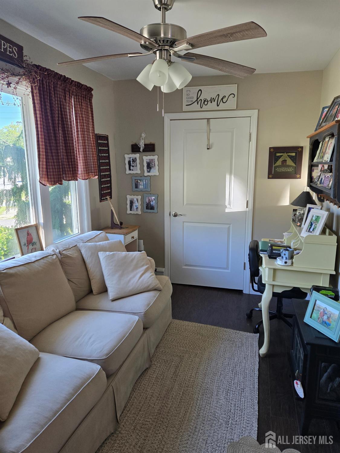 24 Newport Place Toms River NJ 08753