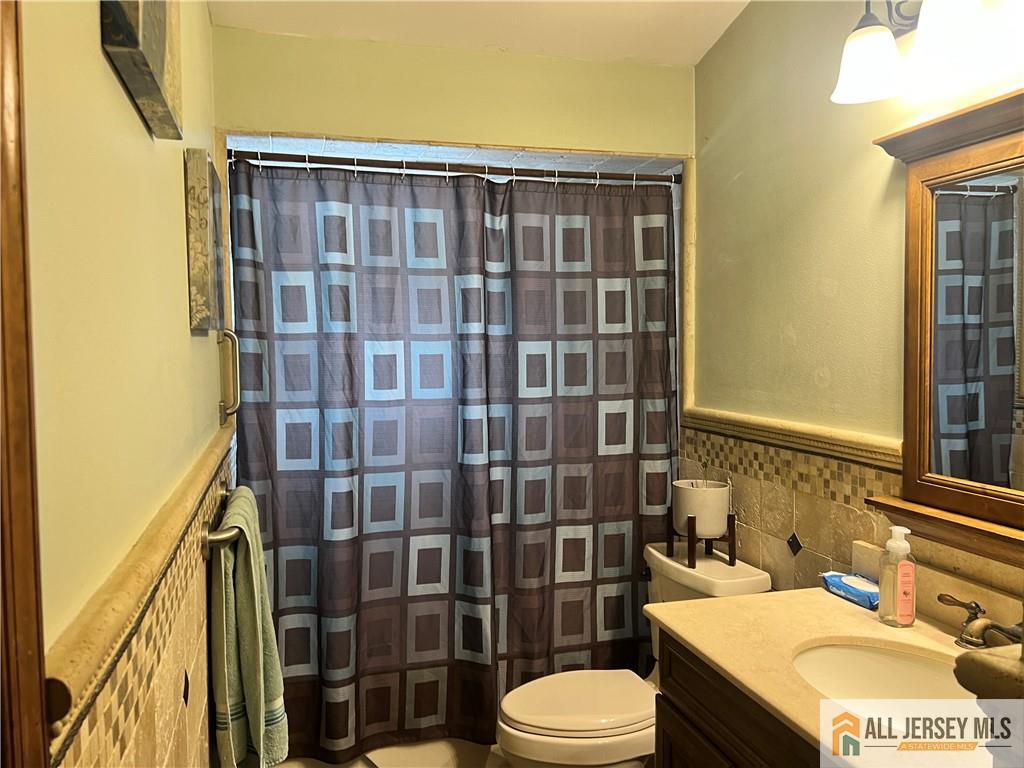 57 Frederick Place Old Bridge NJ 08857