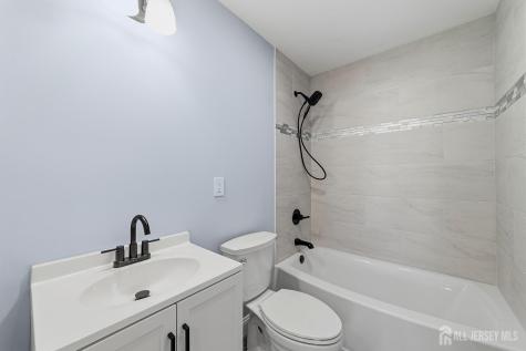 270 Alpine Way Old Bridge NJ 08879