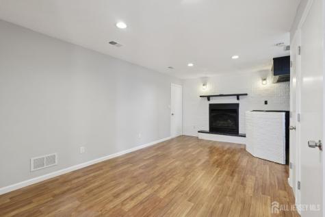 30 Rachel Terrace Piscataway NJ 08854