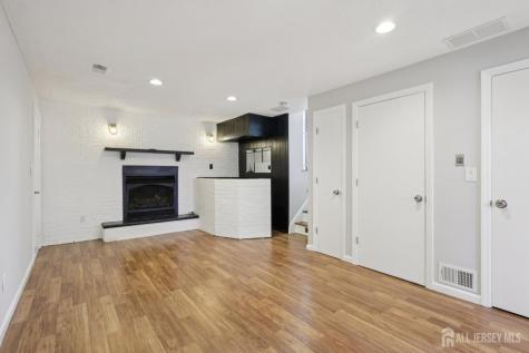 30 Rachel Terrace Piscataway NJ 08854