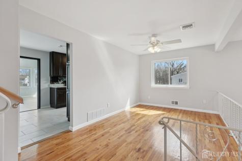 30 Rachel Terrace Piscataway NJ 08854