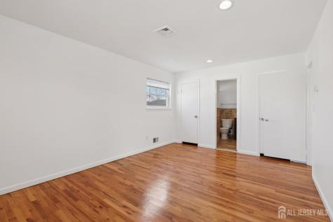 30 Rachel Terrace Piscataway NJ 08854