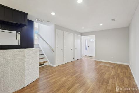 30 Rachel Terrace Piscataway NJ 08854
