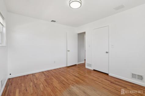 30 Rachel Terrace Piscataway NJ 08854