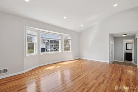 30 Rachel Terrace Piscataway NJ 08854