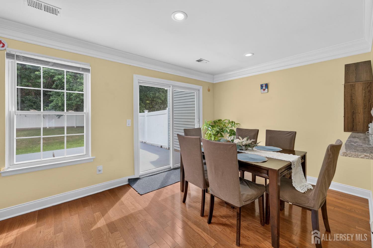 56 Woodbury Road Edison NJ 08820