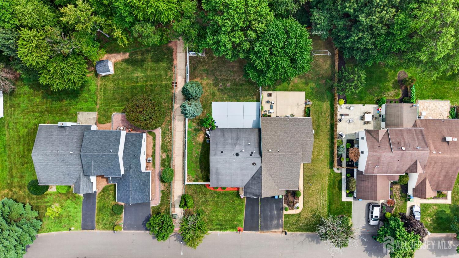 56 Woodbury Road Edison NJ 08820