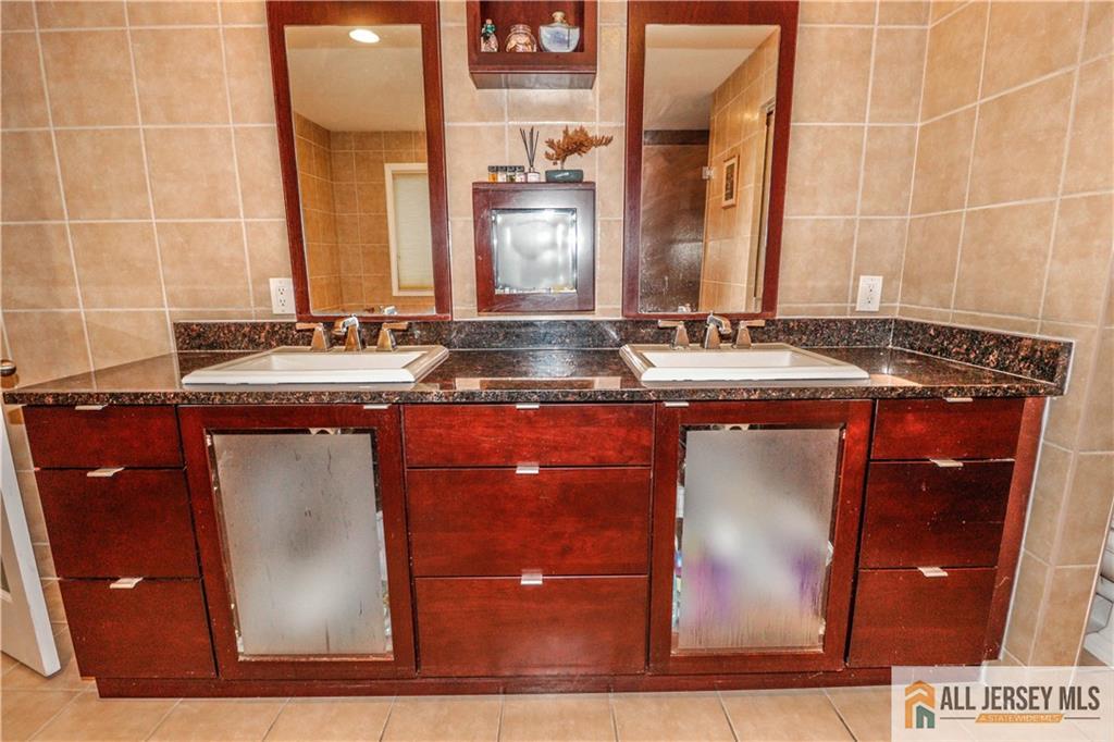 13 Ramsey Road Edison NJ 08820