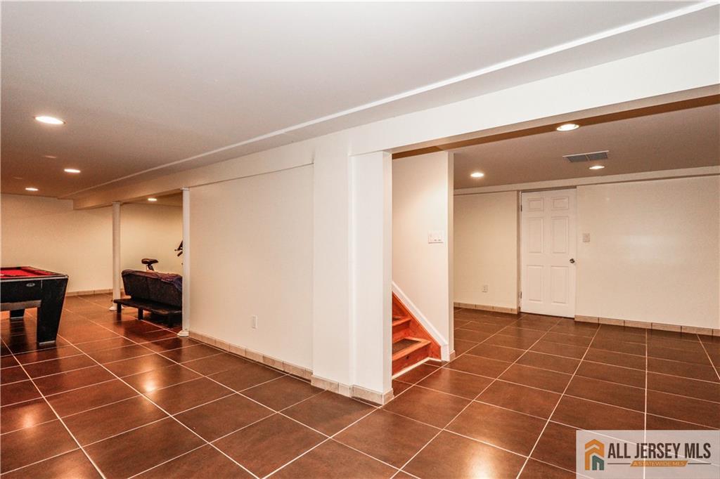13 Ramsey Road Edison NJ 08820
