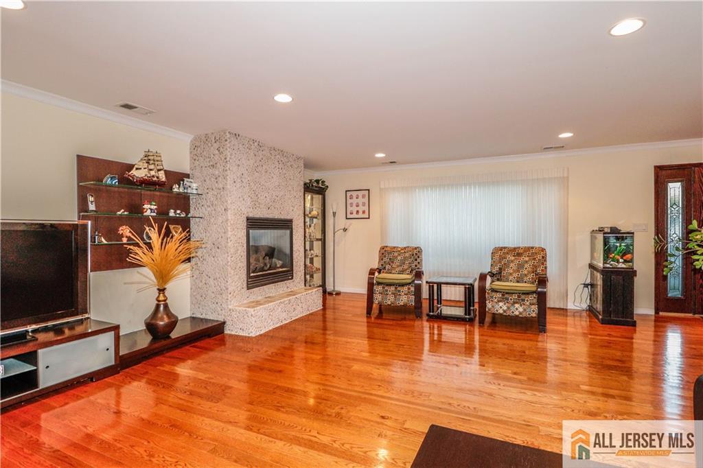 13 Ramsey Road Edison NJ 08820