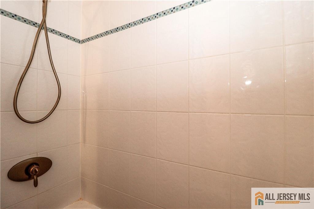 13 Ramsey Road Edison NJ 08820