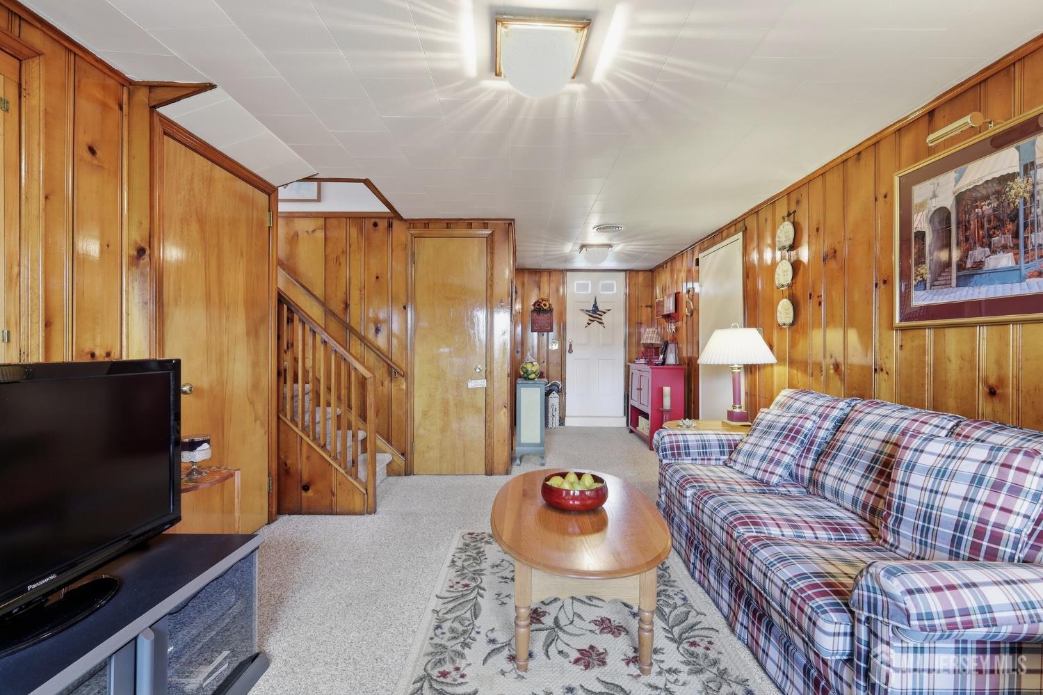 381 Carteret Avenue Carteret NJ 07008