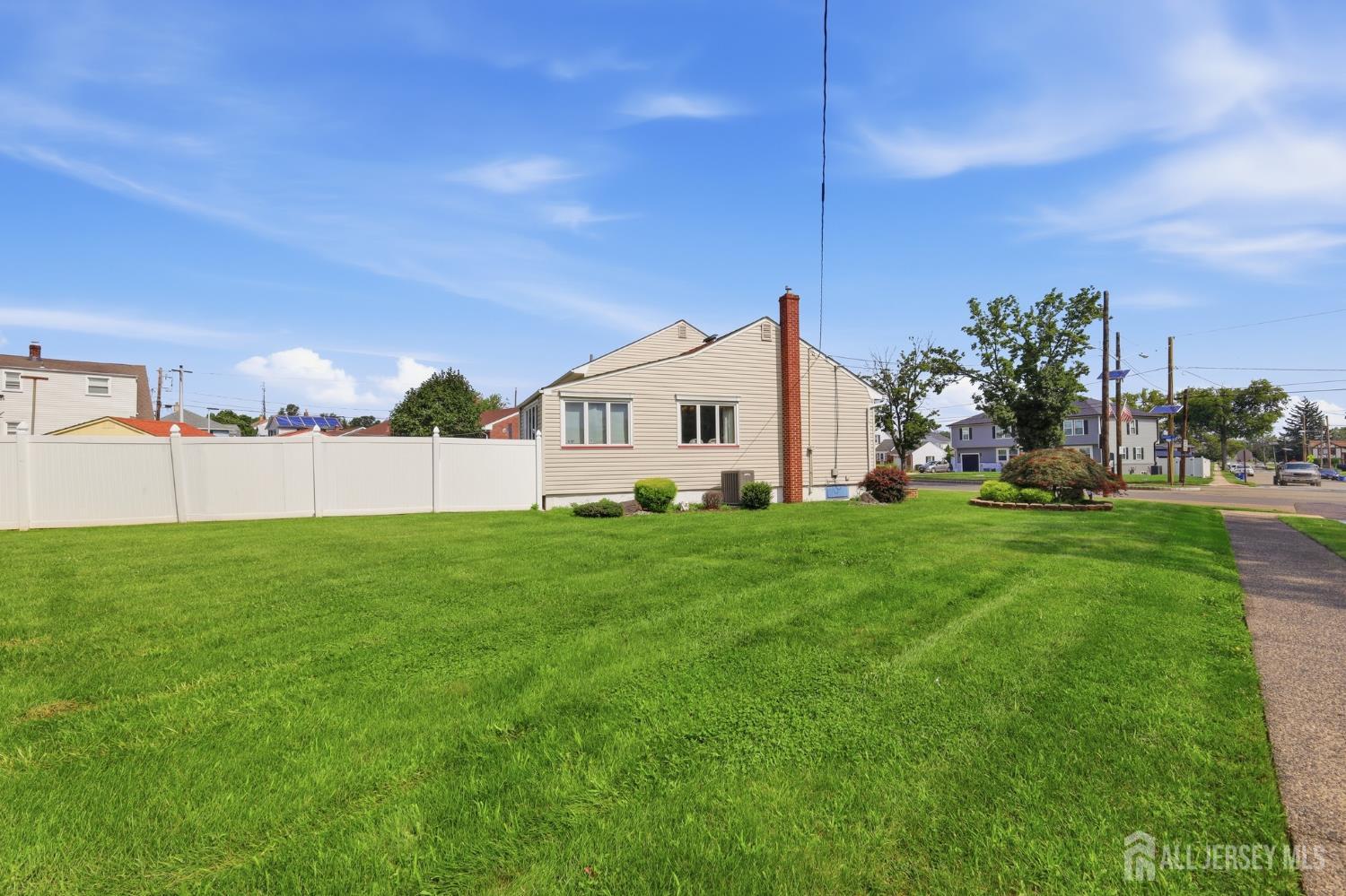381 Carteret Avenue Carteret NJ 07008