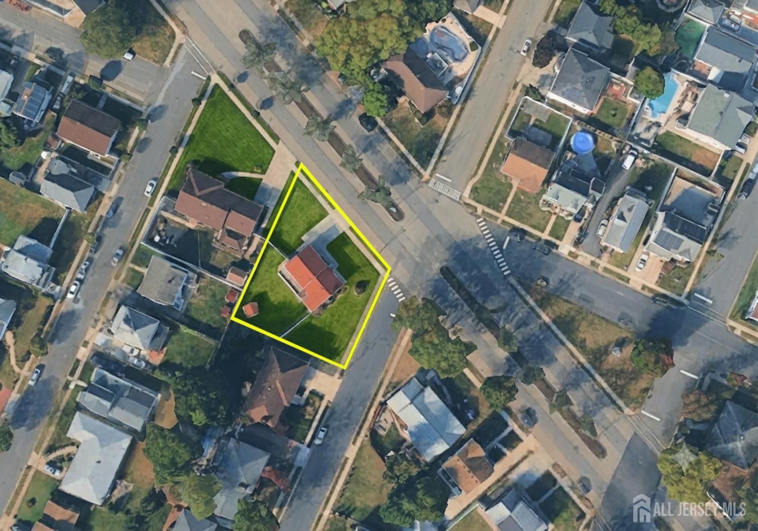 381 Carteret Avenue Carteret NJ 07008
