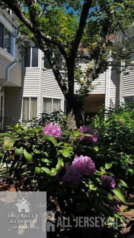 1097 Schmidt Lane North Brunswick NJ 08902
