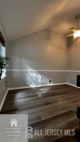 1097 Schmidt Lane North Brunswick NJ 08902
